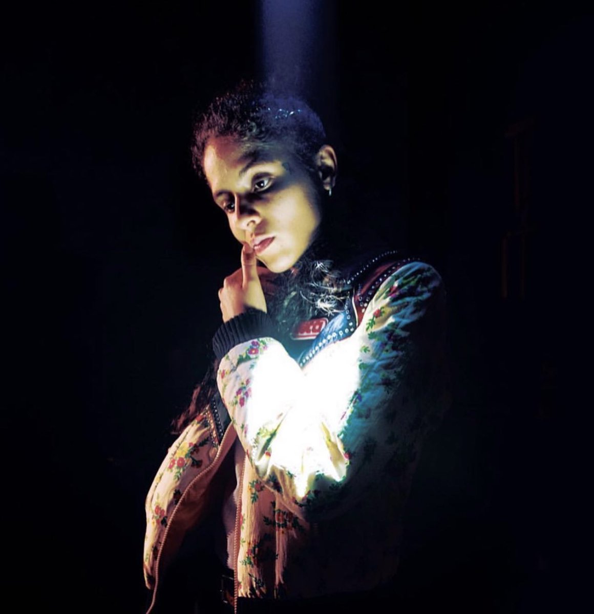 youcant_killme_'s tweet photo. 070 shake is the best new artist of 2022 

add 🖤’s if you’re a believer https://t.co/nAMY0qyipU