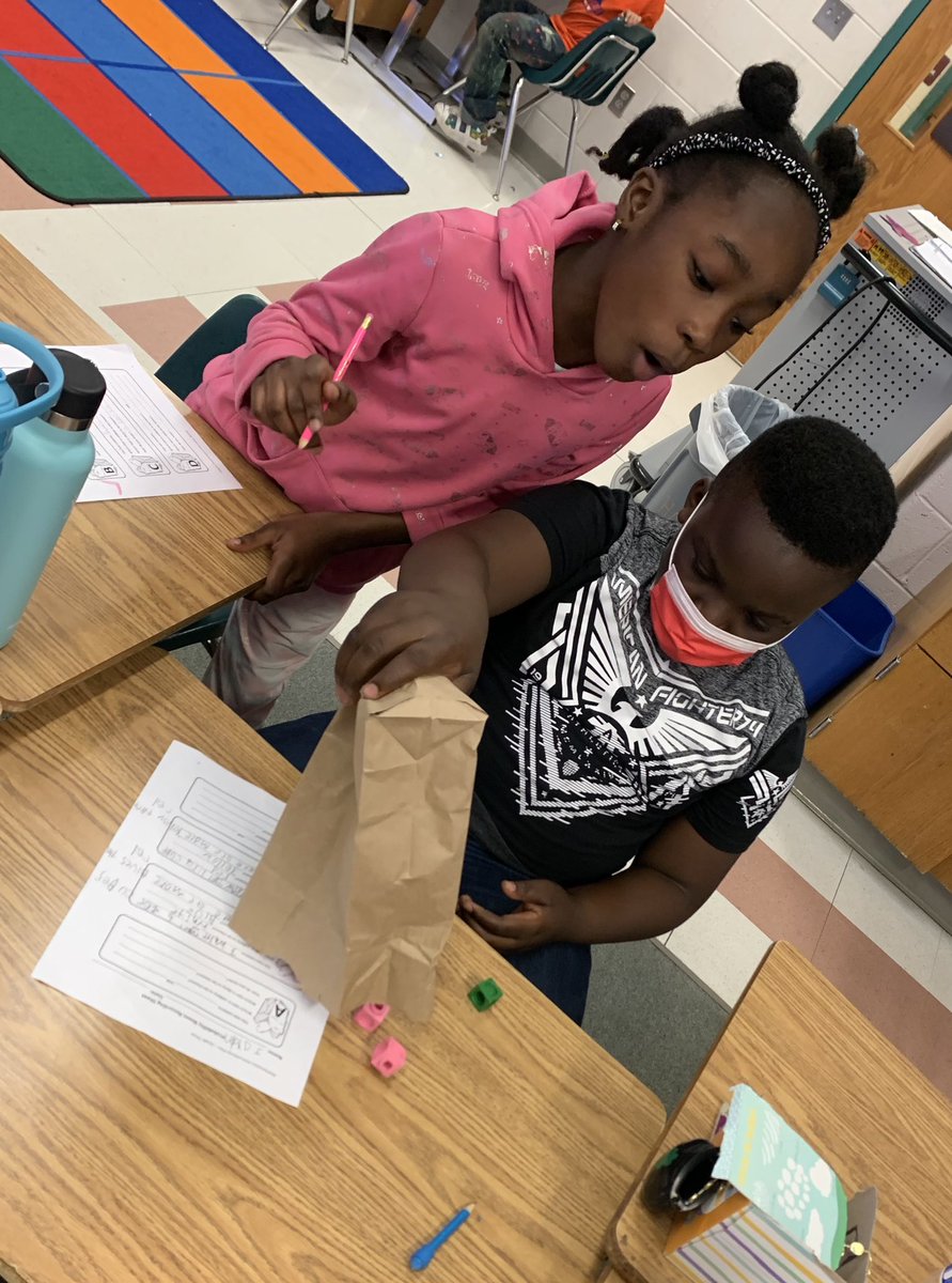 Lexi Hartmann tweet media