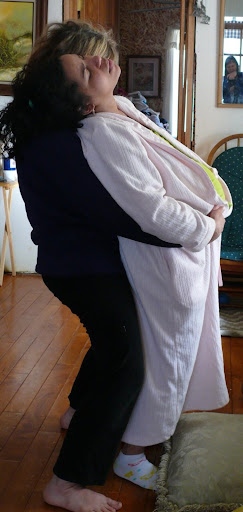 SpinningBabies's tweet photo. ✨The Abdominal Lift and Tuck is one of the most effective early labor techniques for engaging the baby in the pelvis.✨ We offer more information on this position, as well as others, at the link below:
https://t.co/UWeONmIEfR
.
.
#birthpositions #laboranddelivery #backlabor https://t.co/ZteTBQSdVR