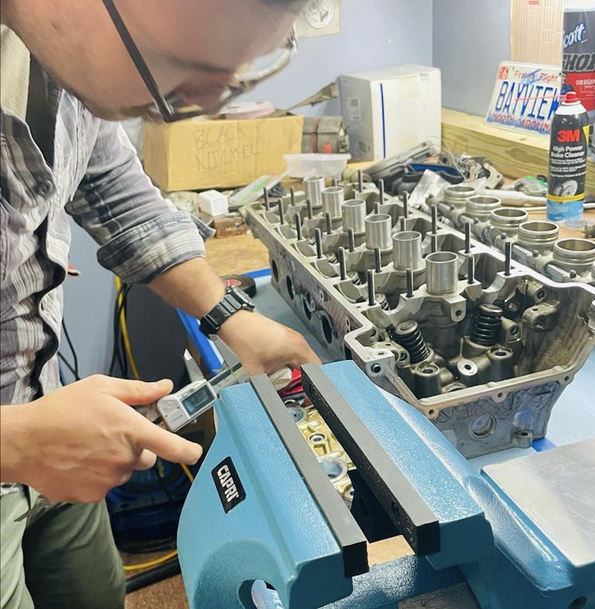 CapriTools's tweet photo. Our Forged Steel Vise is always ready for you!
📸: @mchenry_e30

#capritools #tools #toolsofthetrade #mechanic#mechanical #contractor#welding #welder #ultimategrip #auto #automotive #vise #benchvise https://t.co/KbxleM3dUp