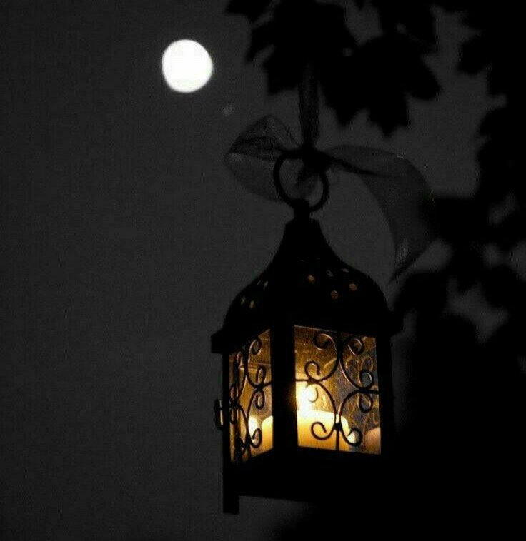 h_990099's tweet photo. "يا الله ؛ أتمنى ألا ينتهي شهر رمضان إلا وقلبي مطمئن ، وعقلي هادئ ، وأفكاري مُرتبة ، وخططي واضحة ، ولديَّ طاقة جديدة لمواصلة السعي ، وأن تمتلئ حياتي بالسعادة والفرح عسى أن نجد أمنياتنا في هذا الشهر ، وأن نخرج منه بنفوس راضية مطمئنة ، وقلوب مجبورة." 
#عيد_الفطر https://t.co/P1DFTup9Q7