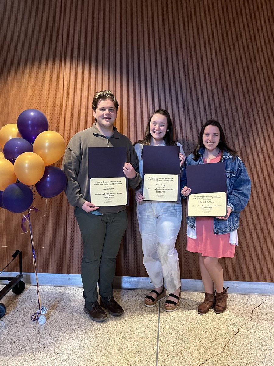 It was such an honor yesterday to receive the 2022 Outstanding Teacher Education Senior Award! It was such a nice ceremony to be recognized for all of my hard work. I am thrilled to soon have my own classroom! 💓