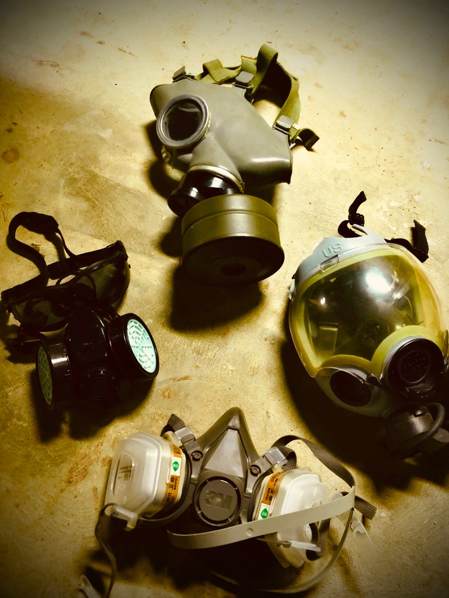 BloodLungsFilm's tweet photo. Masks are imperative In Blood Lungs. Not only do they stop you from becoming a host of a #bloodbug, saving your life, often they let others know whose side you’re on. Perhaps more meaningful, the way you decorate them, reveals your inner #pollutionpunk
#bloodlungs #masks #scifi https://t.co/6vT9KkQQAm