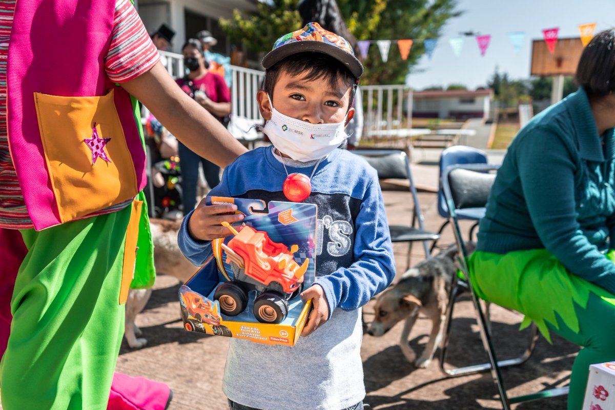 Los #niños son más felices si se sienten seguros, escuchados y bien tratados por las personas dentro y fuera del hogar. Siempre hay que recordarles que son lo prioritario en nuestra vida.
Me encantó saludar hoy a los pequeños del CAM 19 en #Huiloapan #Panotla #Tlaxcala