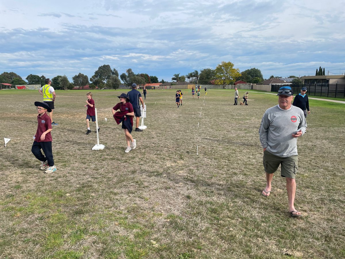 RowellynPark's tweet photo. Cross Country Day! Lots of running from the kids and some parents and teachers too. https://t.co/35fTBWvVyY