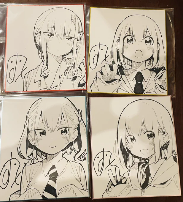 先日描いたサイン色紙…それぞれ

メロンブックス秋葉原1号店様、AKIHABARAゲーマーズ本店様、アニメイト秋葉原本館様、とらのあな秋葉原店様

に展示されております!時間の許す方は現地まで足を運んでご覧いただけると嬉しいです☺️✨ 