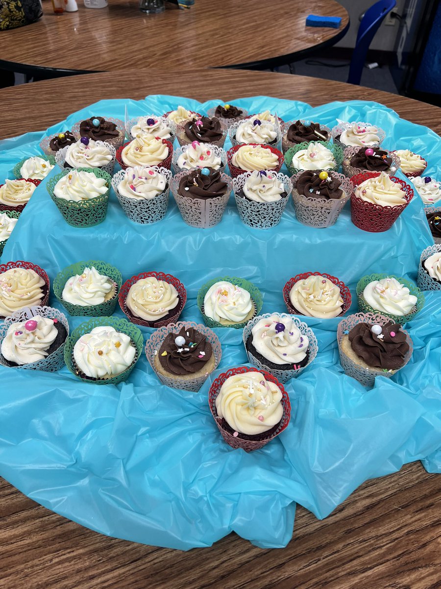 Enjoyed celebrating #BetterTogether @TeamJeffco <a href="/hutchhuskiesCO/">Hutchinson Huskies</a>