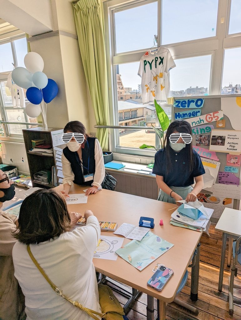 KellieOxlade's tweet image. Students sharing their #pypx learning journey. Congrats Ss, @CraigRishworth and @Shaza33 @KyotoIntlSchool #learningatkis #pypchat