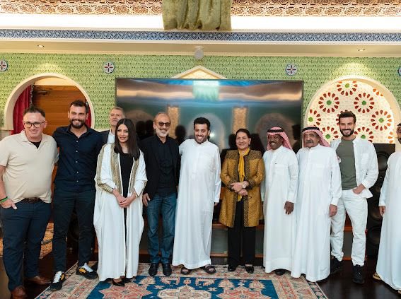 ALkhateeb1984's tweet photo. @Turki_alalshikh #مسابقة_ابوناصر 
معالي المستشار تركي ال الشيخ
مهند الحمدي 
بشير الغنيم 
سعاد عبدالله 
محمد الطويان 
غسان مسعود 
سامر اسماعيل 
الهام علي
يارب ارزقني يا رب افوز يارب ارزقني الفوز يا رب العالمين 
https://t.co/Z60vgeyeoi… https://t.co/TZk2WcJ1C8