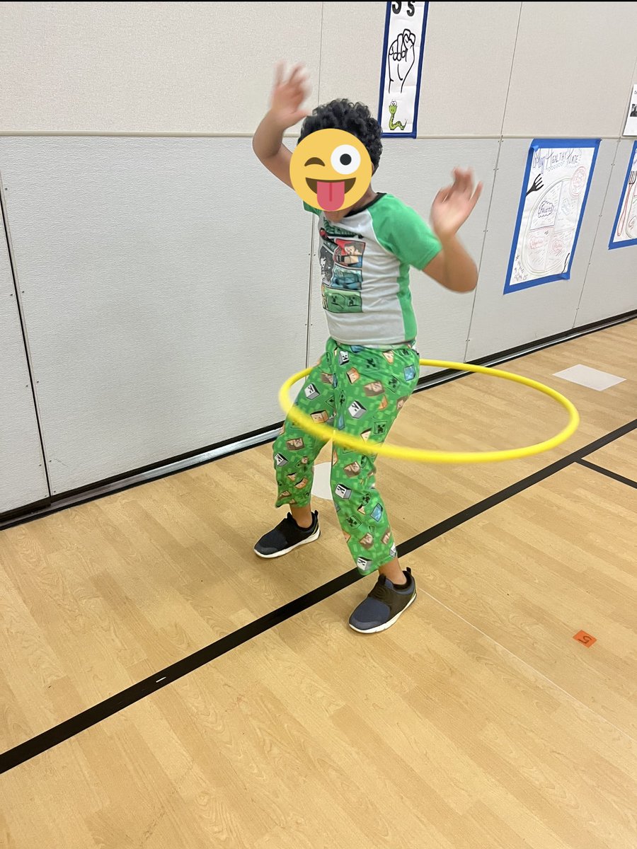 MsKFreeman12's tweet photo. Pajama Day was a success for #AutismAwareness and #DressUpWeek at ⁦@BBE_Bullfrogs⁩ . All the grade levels were so happy to dress in comfy clothes today! Remember to wear ALL BLUE 👕👖🩴🧢 tomorrow for our Autism Awareness Parade! https://t.co/0qiivgMKX8