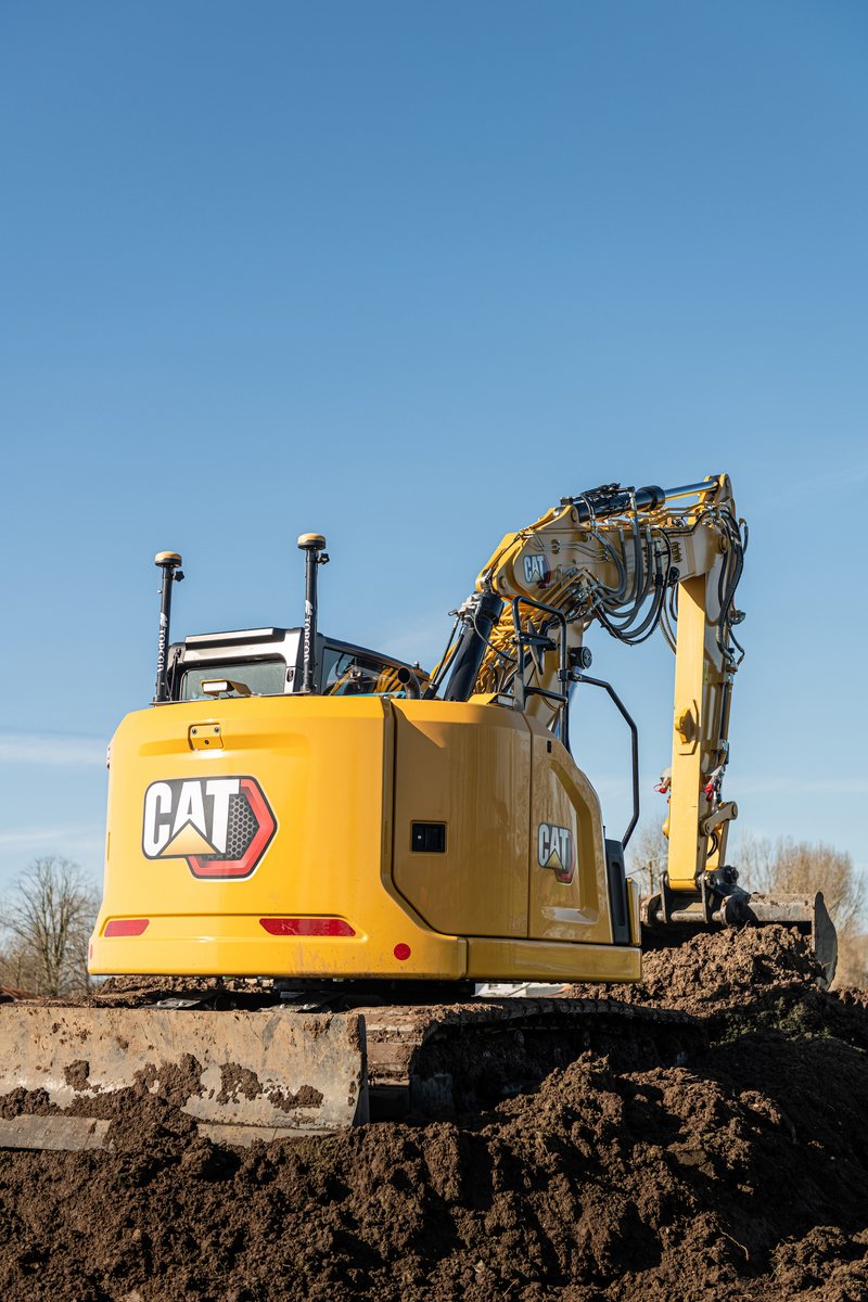 LaCamara_AU's tweet photo. #MembersNews | @topcon_today has announced 3D machine control compatibility options for Caterpillar excavators

🤝🏽#PositionPartners, Corporate Member of La Camara, is Topcon’s Australian Distributor

Learn more ➡️ https://t.co/s12NVg5dXE https://t.co/yCYstid3Cz