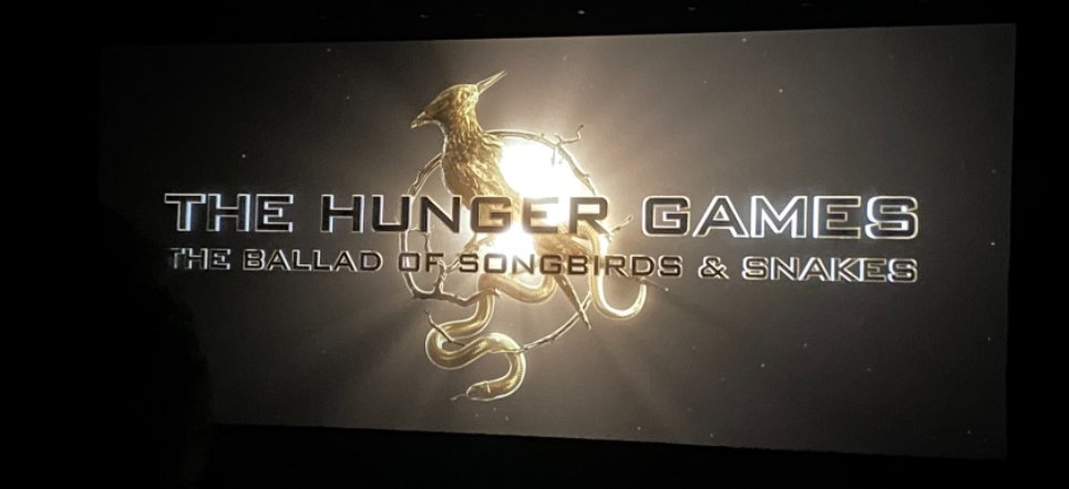 THG_RONRNews's tweet photo. "The Ballad of Songbirds and Snakes, precuela de The Hunger Games, se estrenará el 17 de noviembre de 2023.

Volvemos? 😏 https://t.co/GxP3bTjH1r