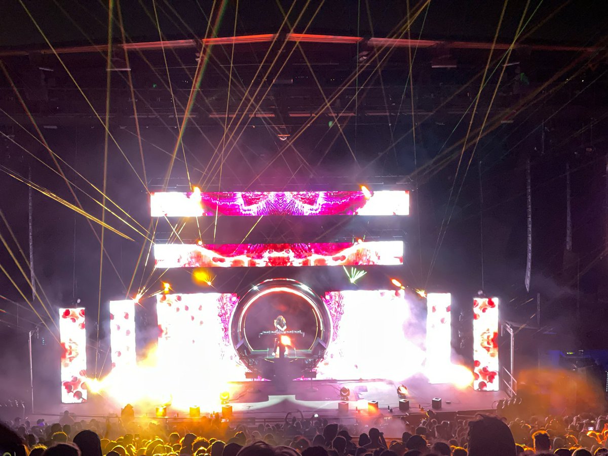 seesil_bean's tweet photo. cyclops rocks still has me 🤯🤯🏔🔊@Subtronics it’s been a whole ass week and I’m still not over how incredible every performance and every song was! and the synchronic alignments with so many dope humans was 🍒🔛🧁 https://t.co/4Chpd5awC5