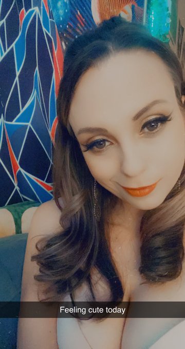 Mrow 😘 https://t.co/gmNnZH5ljs https://t.co/kX7MhuAW4D<a href="/tag/mvsales"class="tags"><span>#mvsales</span></a>