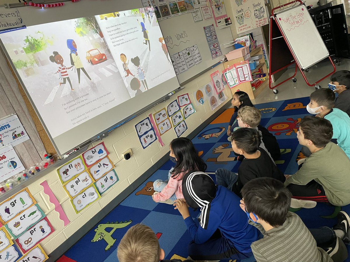 #SorrickCelebratesDiversity today we enjoyed reading The Proudest Blue by <a href="/IbtihajMuhammad/">Ibtihaj Muhammad</a>