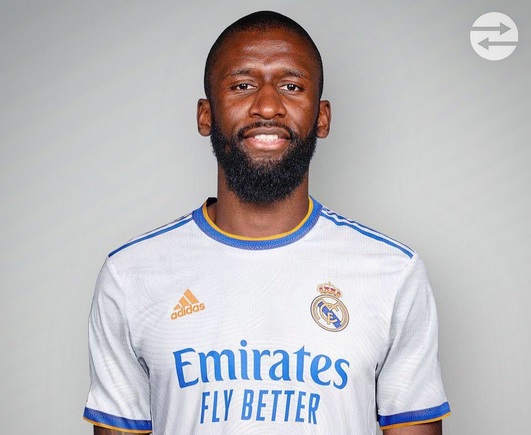 RRManalysis's tweet image. Selamat datang ke Real Madrid, Antonio Rudiger! Kabarnya Antonio Rudiger akan segera bergabung ke  Real Madrid dengan status bebas transfer. Tapi, apakah kedatangan Rudiger ini benar-benar dibutuhkan oleh Real Madrid? Yuk, mari kita bedah sama-sama! 
-UTAS-