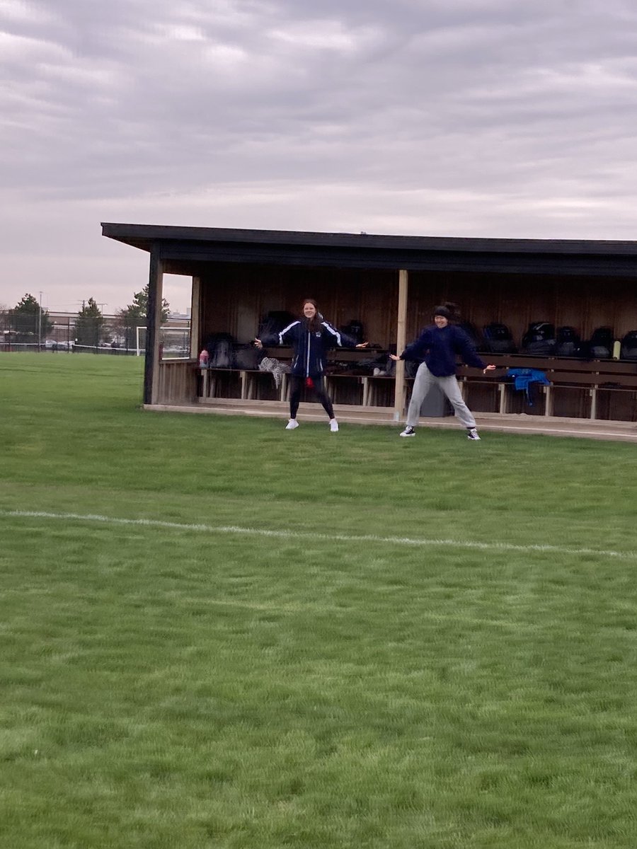 Snapped a losing streak tonight with a 3-1 win over Minooka. A goal from Choep 3 minutes in and the Cougars never looked back! Outstanding saves from Hillery including a huge PK stop. Never a dull day (or dance moves) with these ladies! <a href="/PSHSGirlsSoccer/">PSHS Girl's Soccer</a> <a href="/PSHS_Athletics/">Cougar Athletics</a>