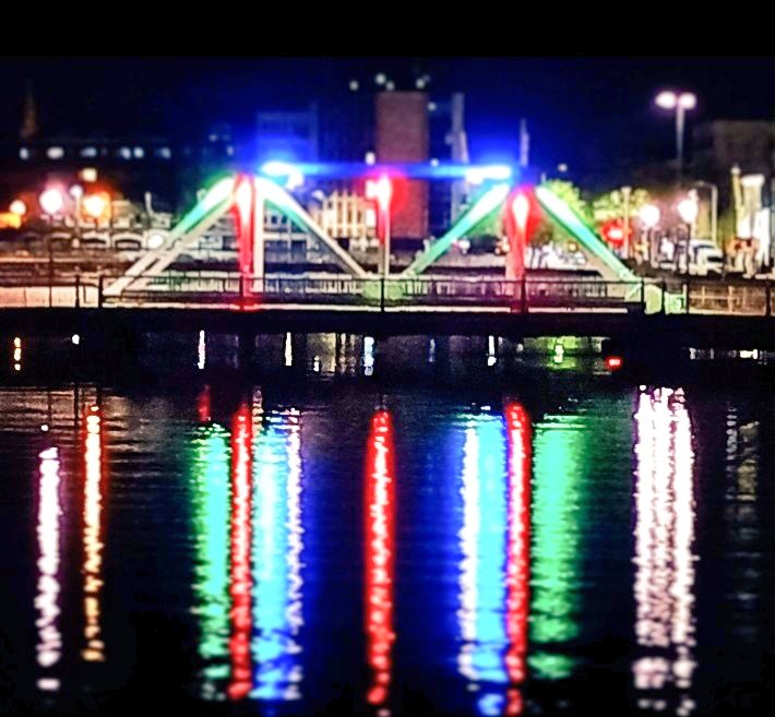 Clontarf Bridge. Cork.

#NightPhotography