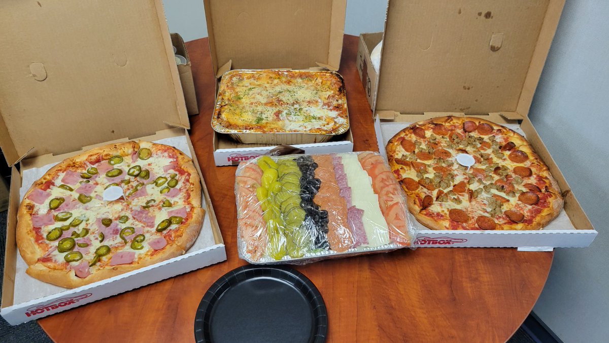This is how the Casey staff celebrates their Superhero Administrative Professionals. We can’t thank them enough for all of their hard work and we are thankful for them everyday. 🥰