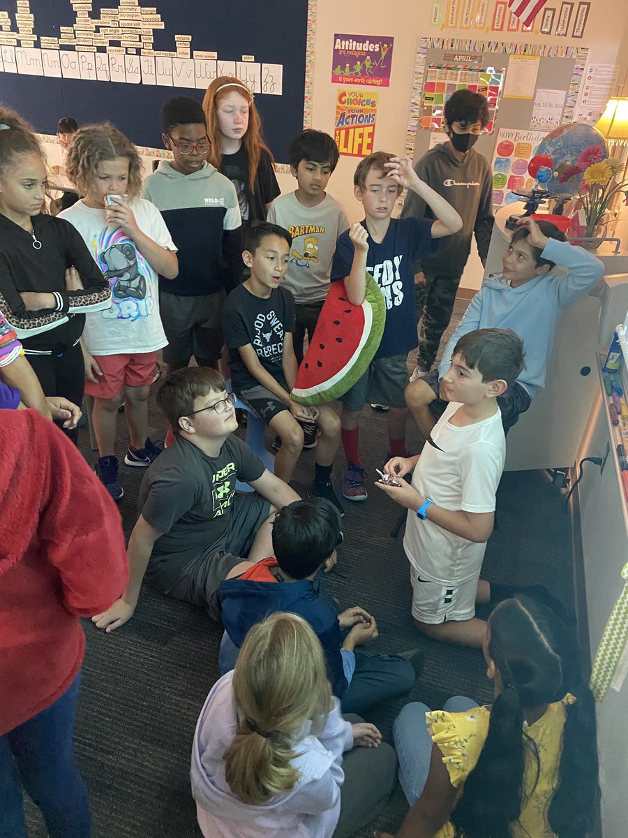 Mrs_Maggard's tweet photo. Show and Tell is always our favorite part of the morning. ๐ #PositiveRewards #studentcentered
@SparksElemFISD https://t.co/wmR4LRYvaY