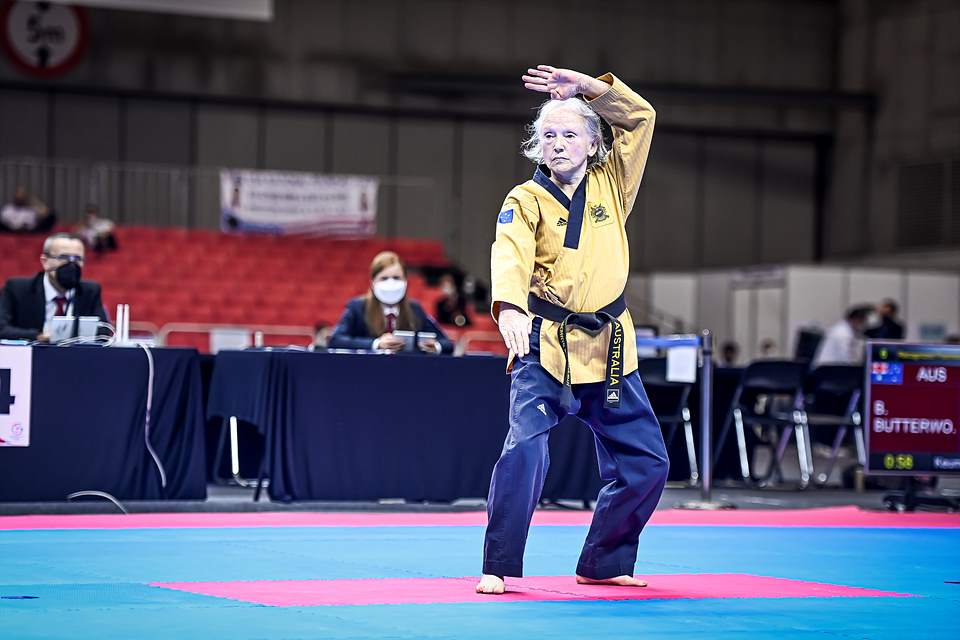 worldtaekwondo's tweet photo. #throwback #rewind ⏳ 📅 🔙
Day 3 of Goyang 2022 World Taekwondo Poomsae Championships!

To show you that Taekwondo is for All!
We had participating athletes from 12 years old to 80 years old! 😲 

Highlights Day 3!
https://t.co/ncPWHQLnWe

#WorldTaekwondo #Taekwondo
#Poomsae https://t.co/9RPHdZSqgv