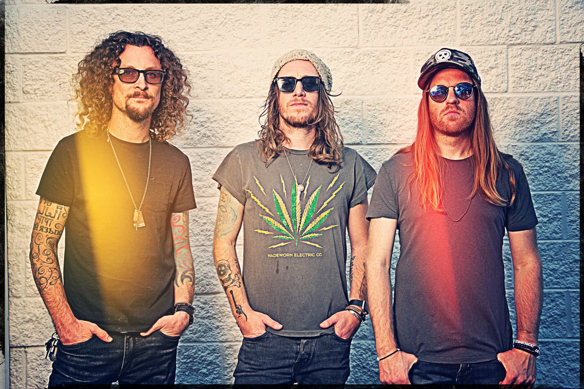 Nashville!! @thecadillac3 just announced a very special show tonight while on stage at their concert in Franklin...they're playing here on May 18th - right where it all started. Tickets on sale at 10am CT tomorrow morning 🤘🍻: bit.ly/3OLi7XZ