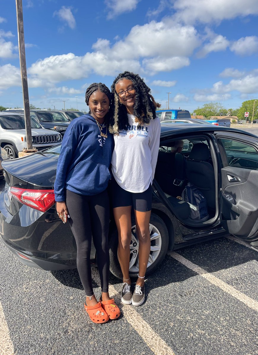 Carroll Lady Tiger XC/Track (@carroll_xc) on Twitter photo These two talented Lady Tigers are ready for Regionals!! #Tigertime #LoveOurTeam 💙#CarrollTigers🐅 <a href="/Arredondo_CHS/">Robert M. Arredondo</a> <a href="/CNeatherlin/">Cal Neatherlin</a> <a href="/jcfilla/">艳老师</a> <a href="/TracieJensen11/">Tracie Jensen</a> These two talented Lady Tigers are ready for Regionals!! #Tigertime #LoveOurTeam 💙#CarrollTigers🐅 <a href="/Arredondo_CHS/">Robert M. Arredondo</a> <a href="/CNeatherlin/">Cal Neatherlin</a> <a href="/jcfilla/">艳老师</a> <a href="/TracieJensen11/">Tracie Jensen</a>