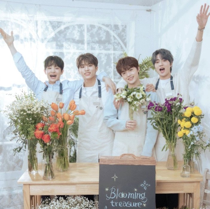 flower boys 💐

#DOYOUNG #도엉 #JIHOON #지훈 #JEONGWOO #박정우 #HARUTO #하루토 #TREASURE #TREASUREfanart