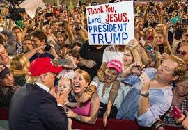 Mayne1Carrie's tweet photo. Now would be a good time to tell all those #PoorFools to #GetHelp before TFG and his network of charlatans takes all their money again. #COVFEFE
Dear worshippersโฆ. https://t.co/glWRkII8qf