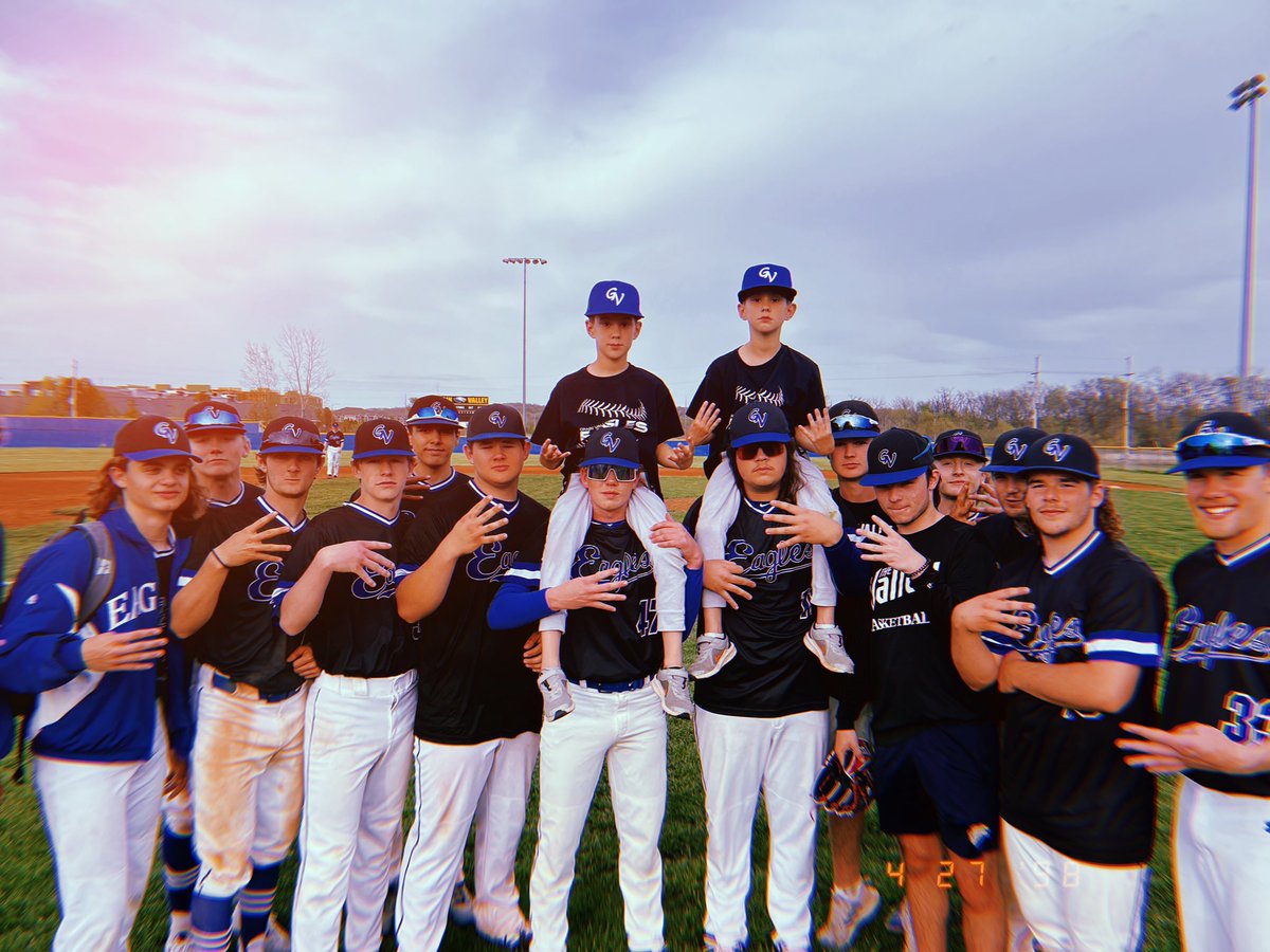 VALLEYSUPERFANS's tweet photo. 5-1 W VS @PlatteCountyR3 #DubMAFIA #FeelingPrettyCool #VALLEYPRODUCTS https://t.co/H7qZ2uki0M