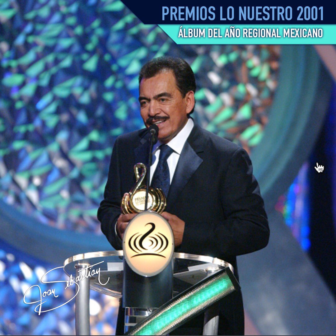 #HoyTeRecordamos cuando recibiste el #PremioLoNuestro 2001 por #SecretoDeAmor, mejor álbum de #RegionalMexicano
open.spotify.com/album/2OivwIlb…
