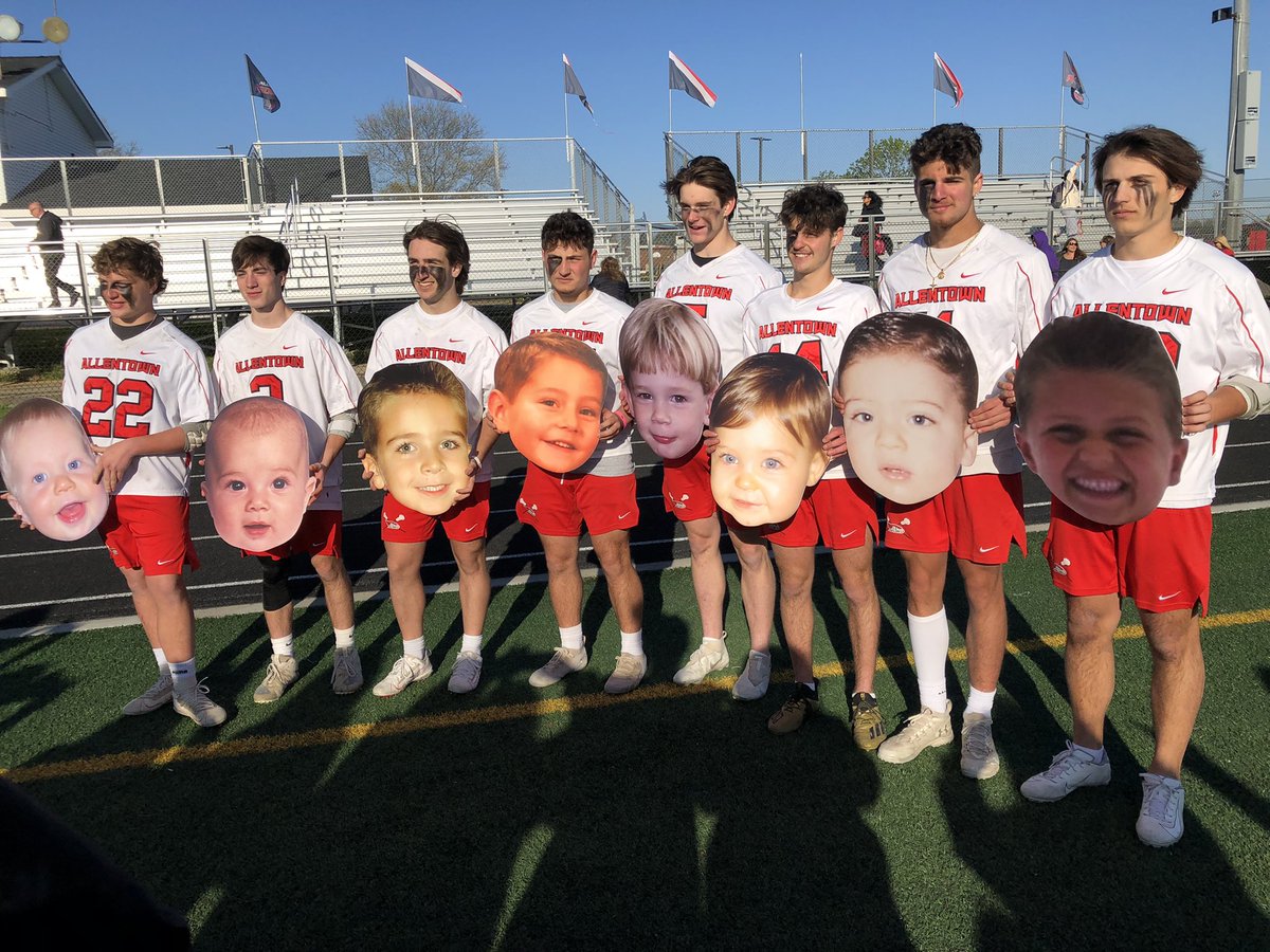 ConnieEmbley's tweet photo. Senior Day for Boys and Girls lacrosse. Thanks for the memories. You will all be missed. https://t.co/FHW2YuGKWM