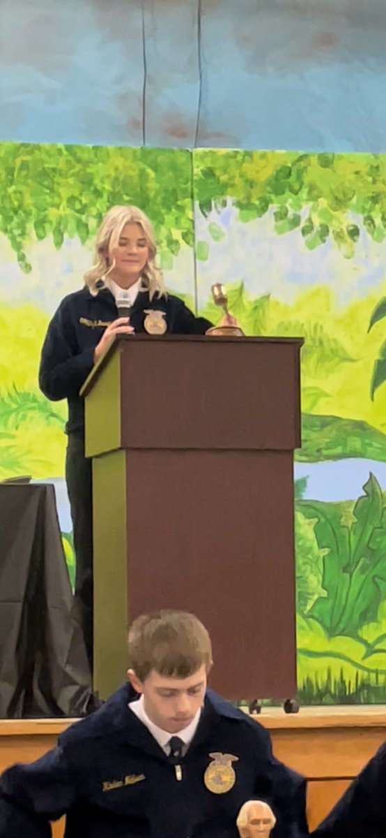 After 39 years there is another president in the house. #FFA 
Yes I can still zip it!