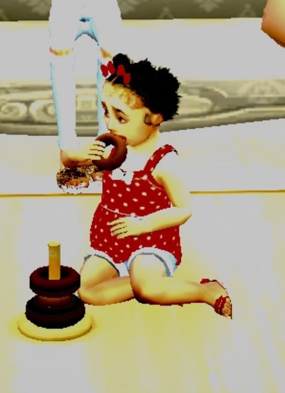 The_ColeFamily's tweet photo. @SimsNeek &amp; our other princess @SpoiledAshBash 🧸💕 she’s always chewing her toys 🤣 https://t.co/61YD0ldtEj