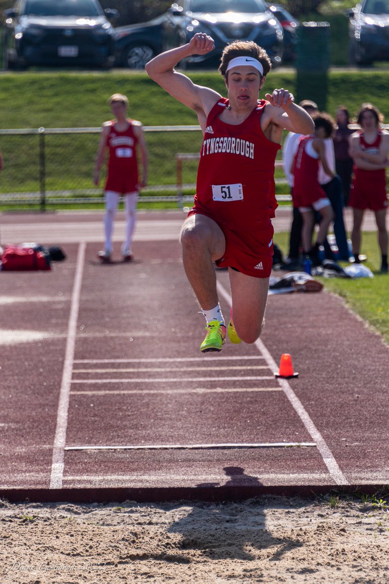 THS T+F~ Boys and girls take the win today in Bromfield.   More pix to follow.  <a href="/TyngsboroTrack/">Tyngsborough Track</a>  <a href="/TyngsboroXC/">Tyngsborough XC/T&F</a>
