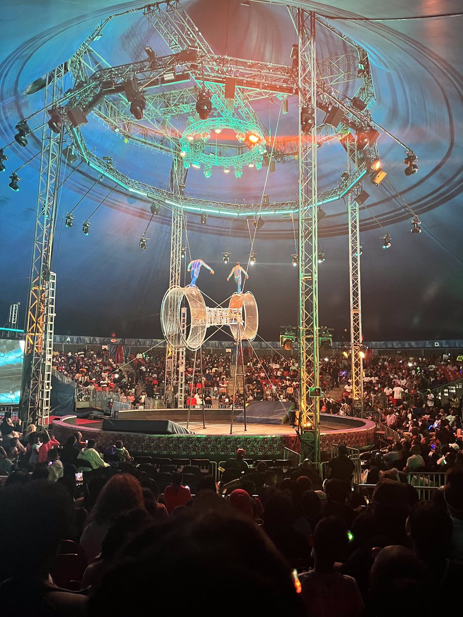 globalimpactatl's tweet photo. In partnership with Dr. Lucille O’Neal, GICM chartered a bus &amp; took some students, from Smith Barnes ES, to the Universoul Circus last night.  A great time was had by all!

#just1share #just1visit #followme2Dabridge #ilovemygicm #wegettoserve #reset22 #partnerineducation https://t.co/JKZpMOMNKL