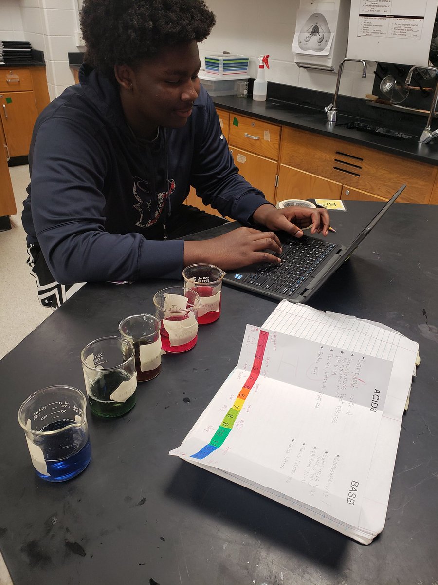 MimiZamarripa's tweet image. #ChemistryStudents 6 Weeks Major Grade was a Project: Test out the pH of 5 substances, determine if it is an Acid or Base &amp;amp; Upload Results into Schoology🧪💻#StudentsLovedit #ParentsHelpedToo @SELCulture_AISD
@sshowers_s @drgoffney @MacArthur_AISD @AISD7_12Science @SandraDoria11