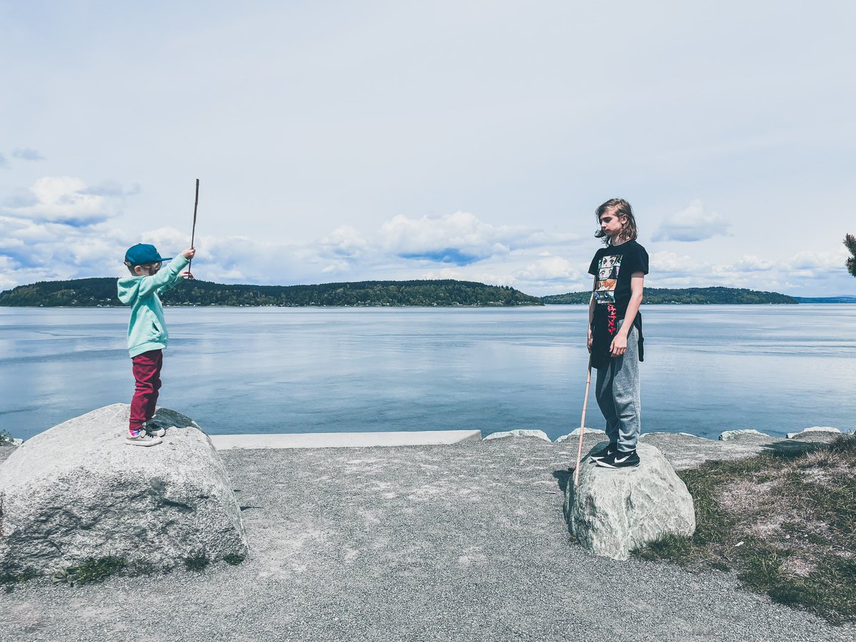 iquitcounting's tweet photo. Mental health day #playinghookey #parenting #pnw https://t.co/8dLDxG8Lt3