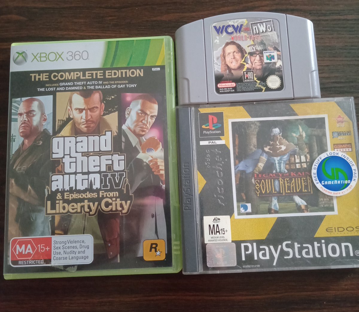 hardinge84's tweet photo. New pickups #RetroGaming #xbox360 #N64 #PS1 https://t.co/OubIbjXsMi
