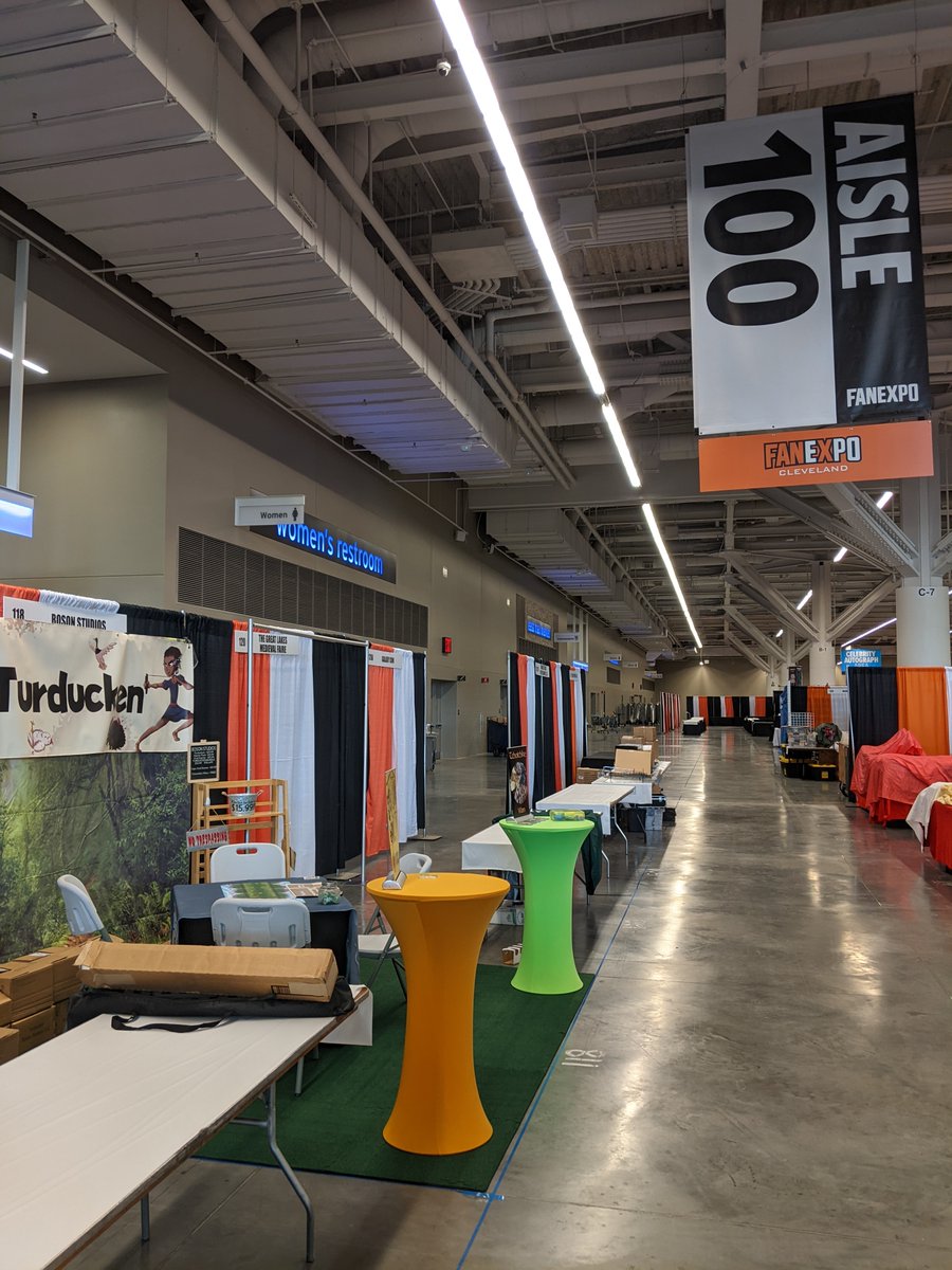 BosonStudios's tweet photo. Can't wait to see everyone at FanExpo Cleveland this weekend! We are at booth 118, just look for the 100 banner :D
#bosonstudios #turducken #fanexpocleveland2022 #capsandstones #tchotchkewars https://t.co/MvDt9dvXMC
