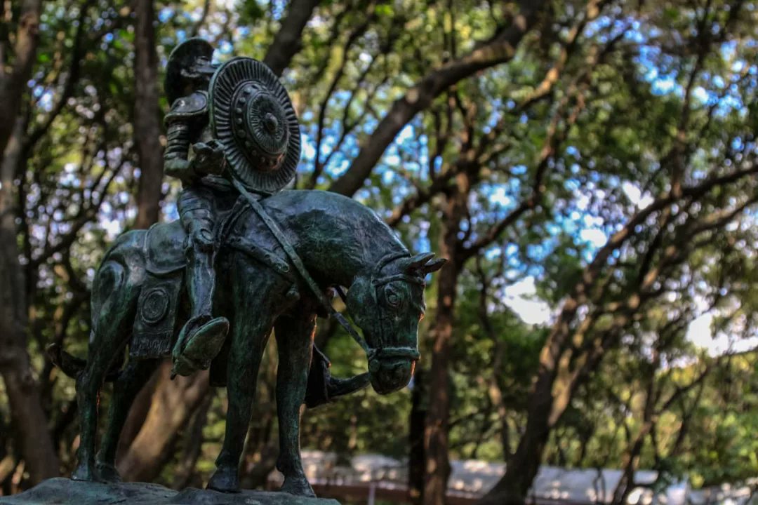 ChapultepecCDMX's tweet photo. Inauguración de la "Fuente del Quijote" ⛲🎉 
Lugar mágico rehabilitado para el disfrute de todas y todos los visitantes del Bosque de #Chapultepec.  

Gracias a todas las personas que lo hicieron posible. 👏 https://t.co/I2Ov0Ti1Uu