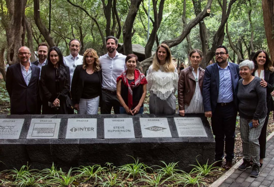 ChapultepecCDMX's tweet photo. Inauguración de la "Fuente del Quijote" ⛲🎉 
Lugar mágico rehabilitado para el disfrute de todas y todos los visitantes del Bosque de #Chapultepec.  

Gracias a todas las personas que lo hicieron posible. 👏 https://t.co/I2Ov0Ti1Uu