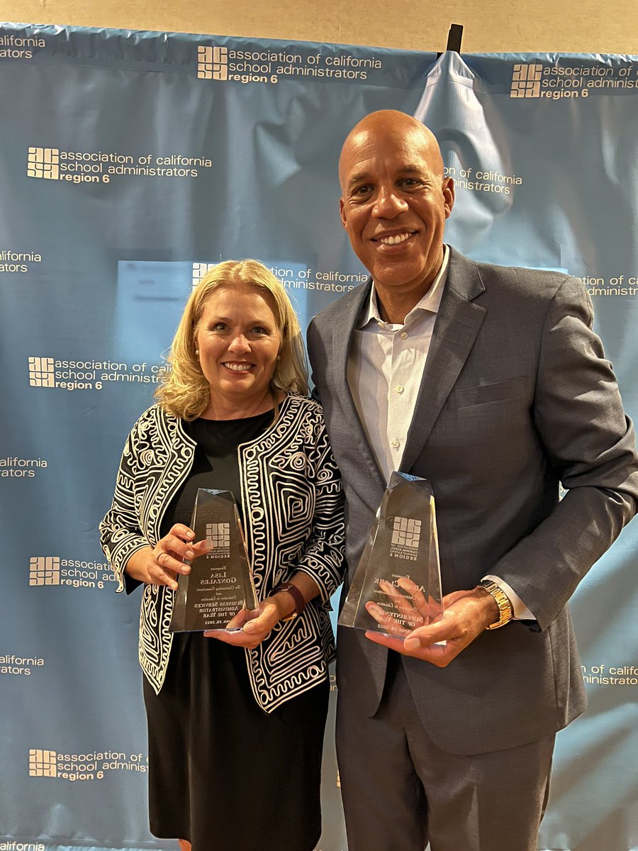 mraclark29's tweet photo. ACSA Region 6 Superintendent of the Year and CBO of the Year! Mt. Diablo students are in good hands. Governing Board &amp; Admin Team. @theCAAASA @ACSARegion6 @CALSAfamilia @erdius1985 https://t.co/t8qEoHjrDL