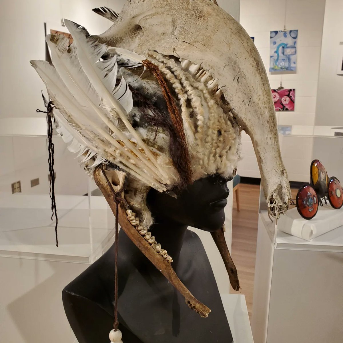 crybb29's tweet photo. Art show. Wins three awards. Proud mom. https://t.co/LKsWWfHbAa