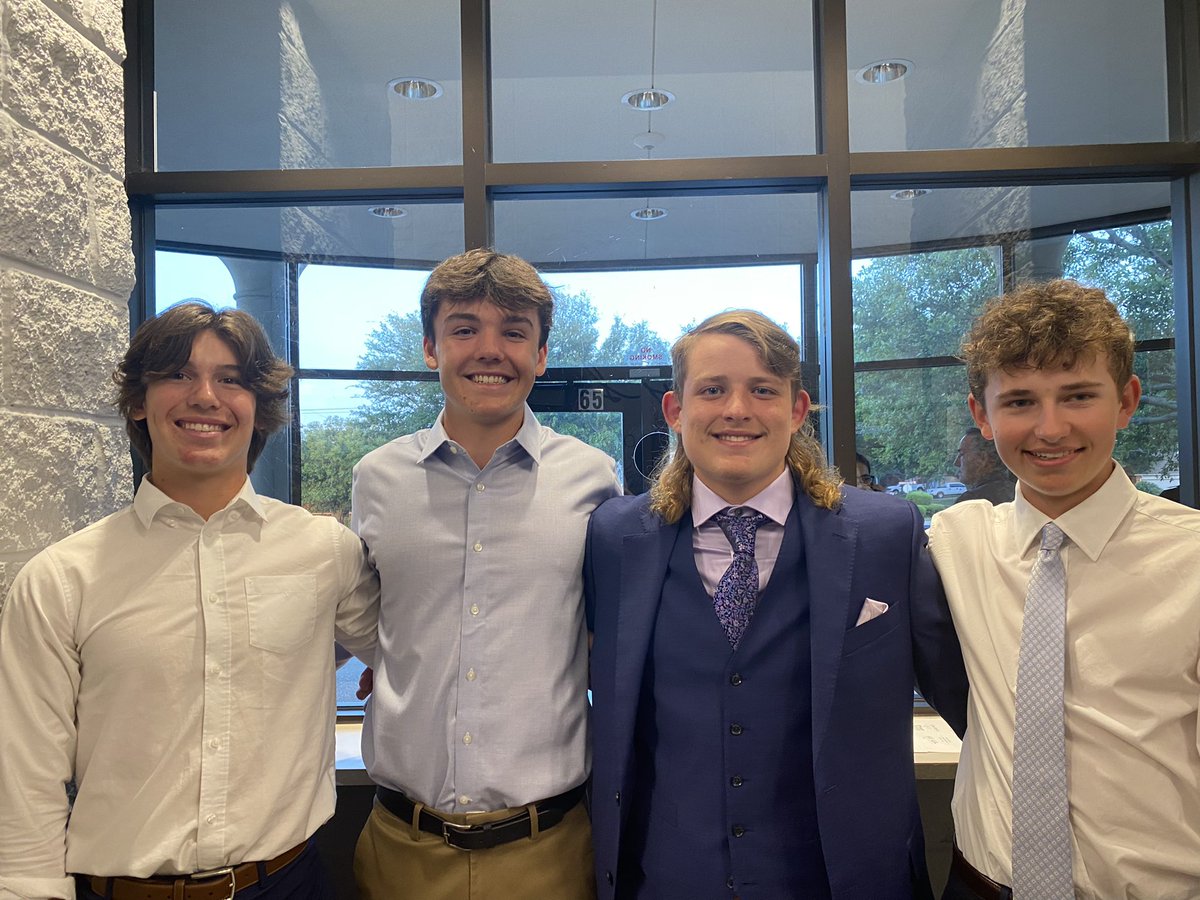 MarcusBaseball's tweet photo. Newest NHS members #MarcusPack https://t.co/9D7wtKttXo