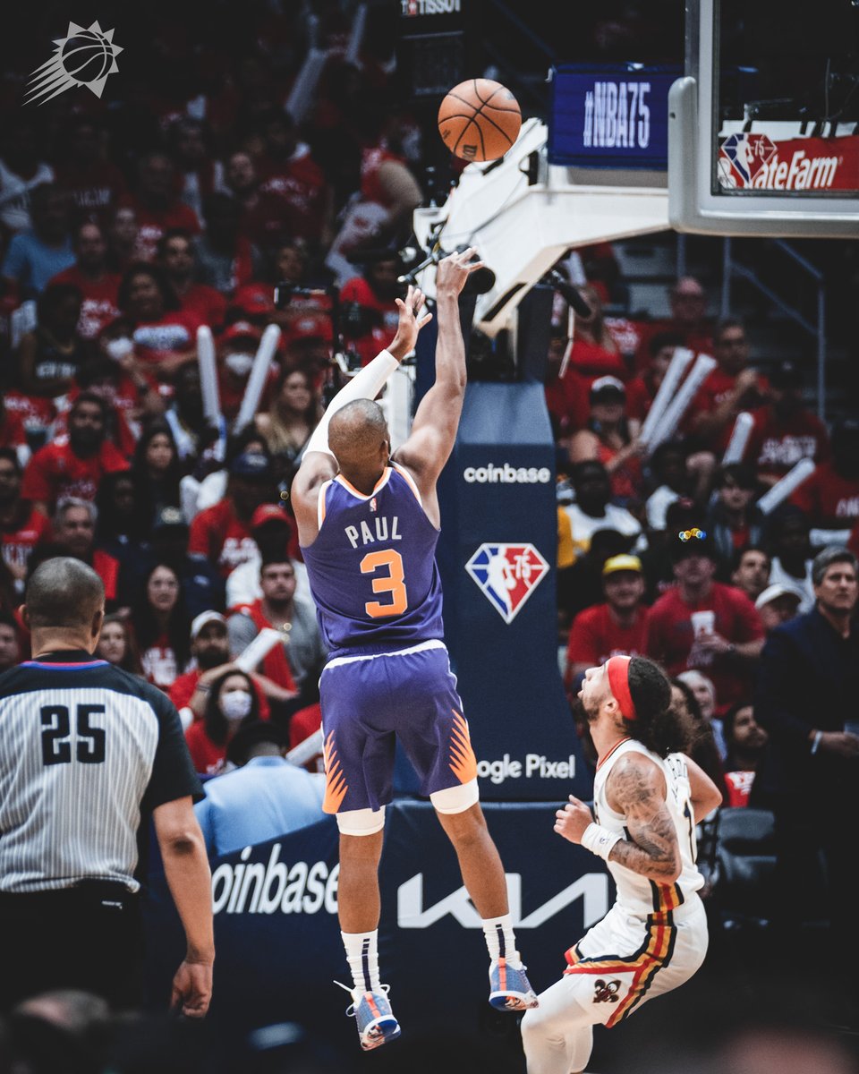 The Point God CHRIS PAUL was amazing tonight! 

33 Points
100% FG
100% 3PT
100% FT
8 Assists 

Most consecutive FG made to start a playoff game (14)