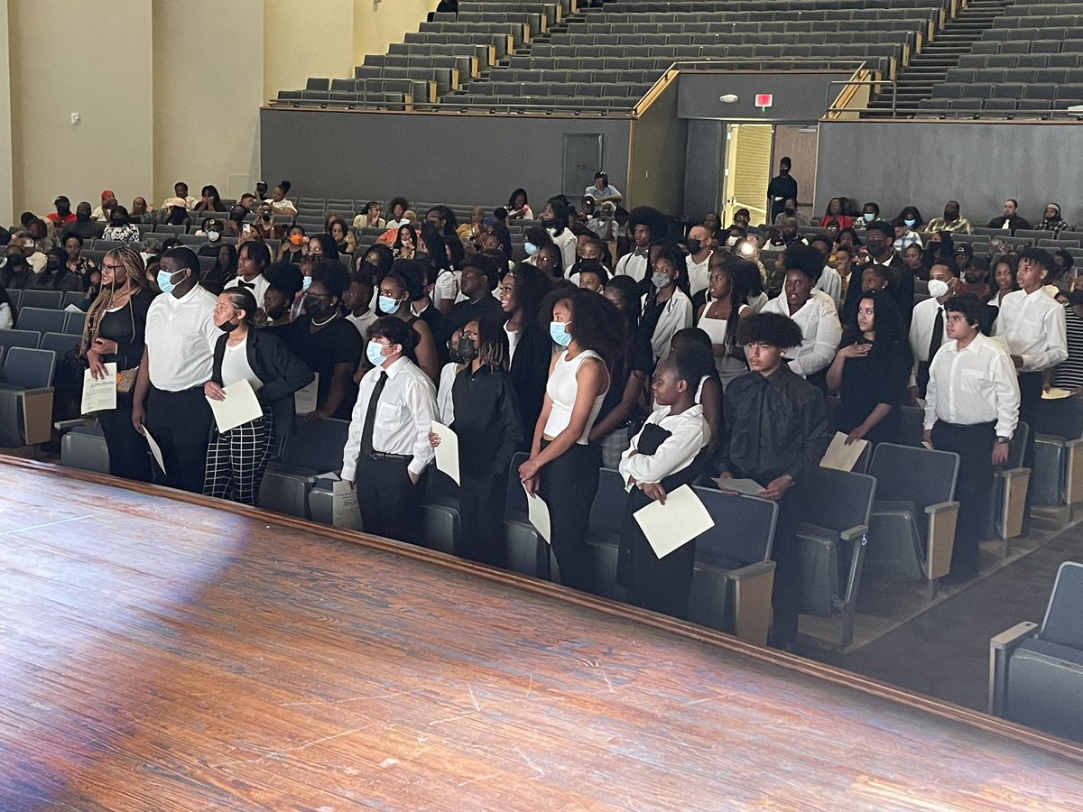 ERLancasterMS's tweet photo. LMS hosted the NJHS induction ceremony last night! Congratulations to all the inductees! https://t.co/W01XNr2deN