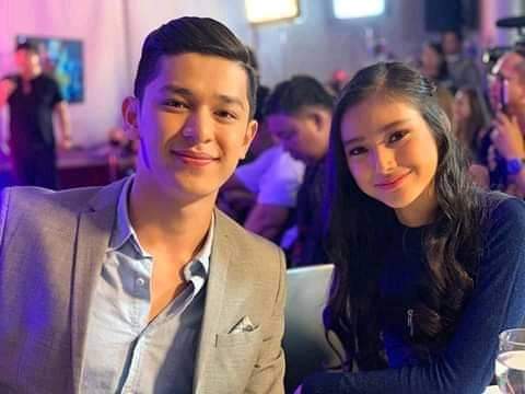CayabanNapol's tweet photo. Happiest Birthday @MissKareee 🎂🎉💐All the best https://t.co/VcLsBO9u4a