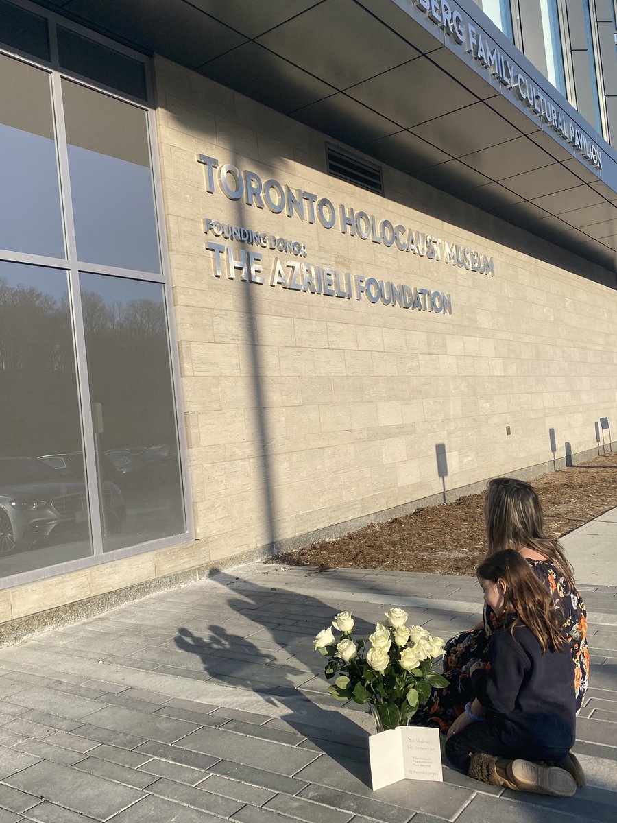 rachelbwillson's tweet photo. We were honoured to deliver roses to the Toronto Holocaust Museum on behalf of @philosproject in honour of #YomHashoah. I am teaching my daughter to remember, and commit to never again. #weremember #weshowup https://t.co/BJvTSFwn4T