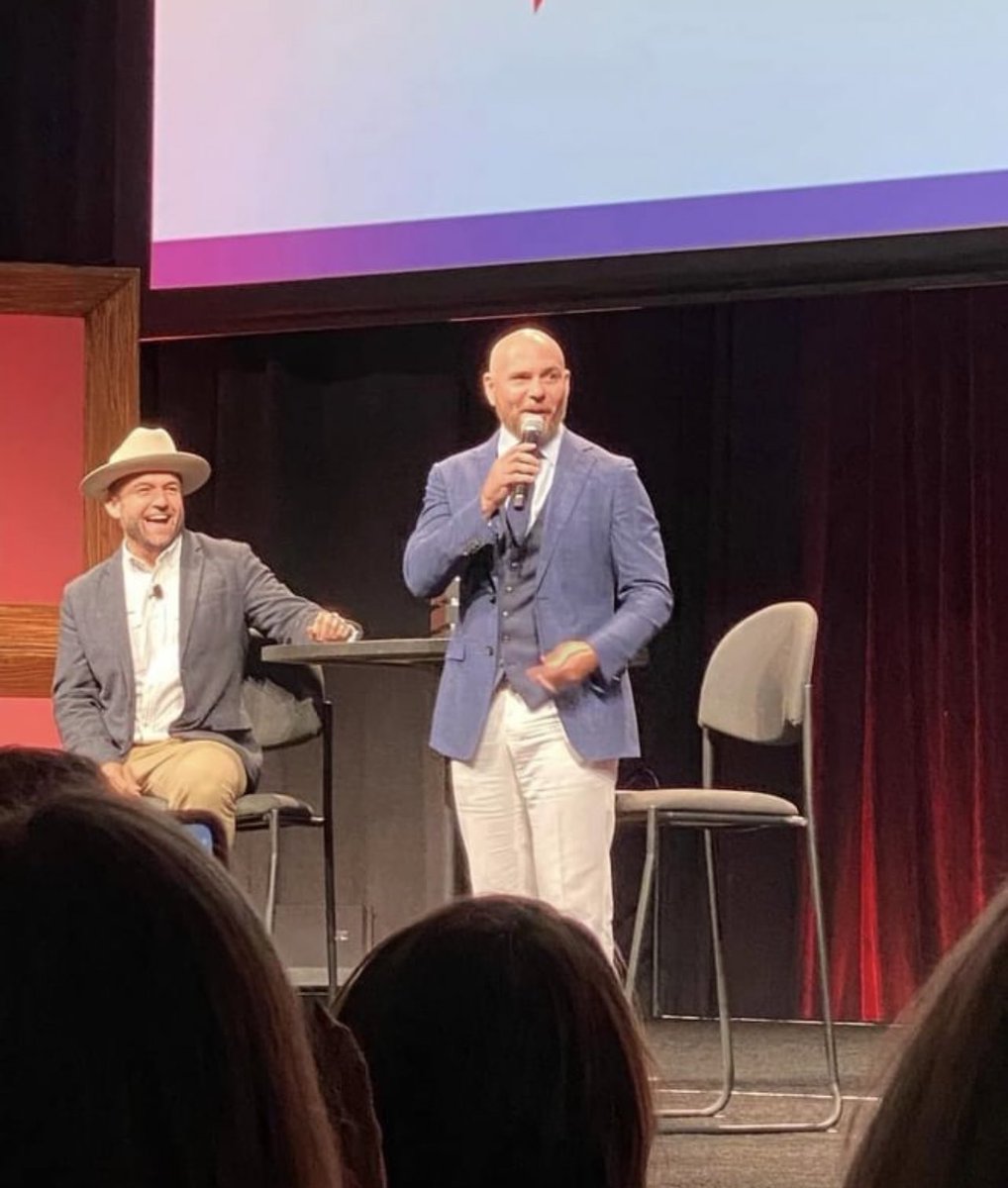 305_world_media's tweet photo. 📸 @Pitbull speaking at #TAAOneConference in Houston, TX today (April 28, 2022) #MrWorldwide #Pitbull

(Image: miss.massaro81) https://t.co/vbUlkRC7jn